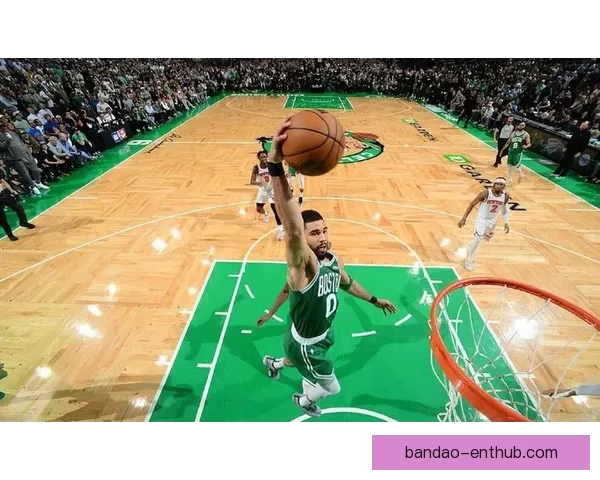 绿军逆转灰熊完成双杀 布朗30分领衔塔图姆助攻大展精彩 绿军逆转灰熊完成双杀 布朗30分领衔塔图姆助攻大展精彩